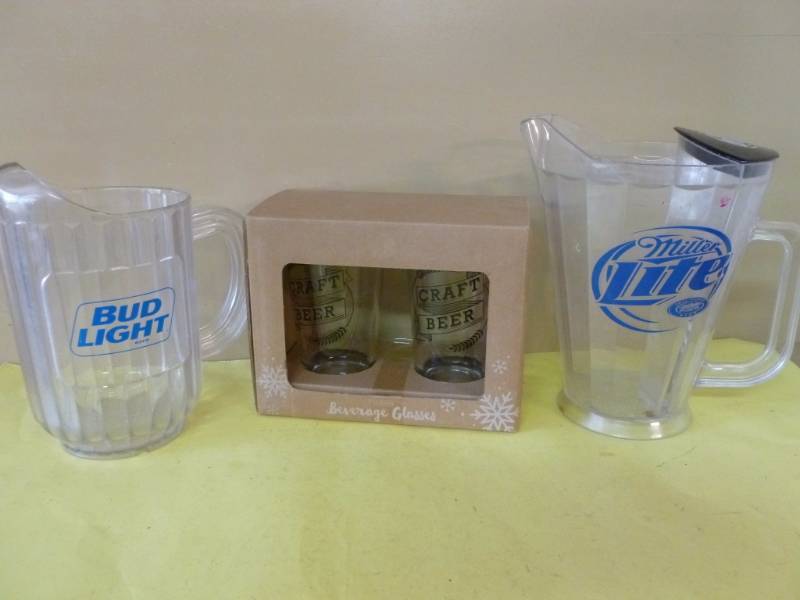 lot 53 image: Beer Pitcher
