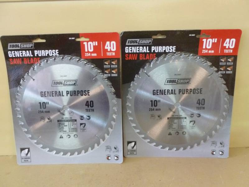 lot 91 image: New Saw Blades