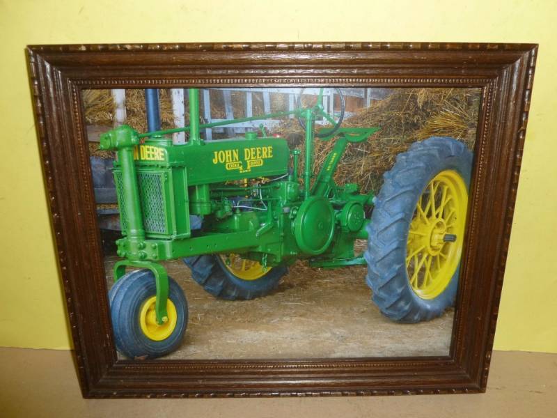 lot 99 image: John Deere Picture