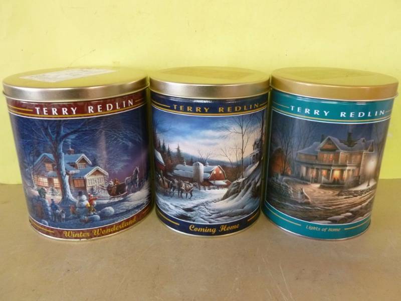 lot 112 image: Terry Redlin Containers