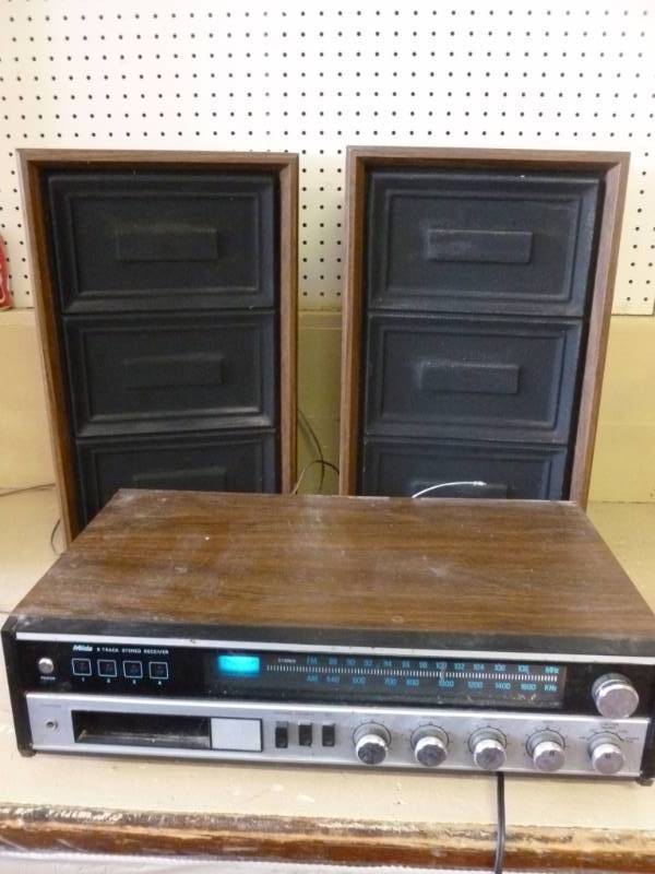 lot 119 image: Vintage Stereo