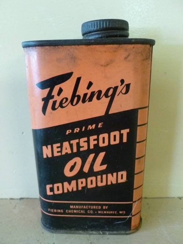 lot 131 image: Vintage Oil Can
