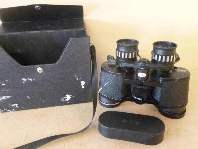 lot 196 image: Binoculars