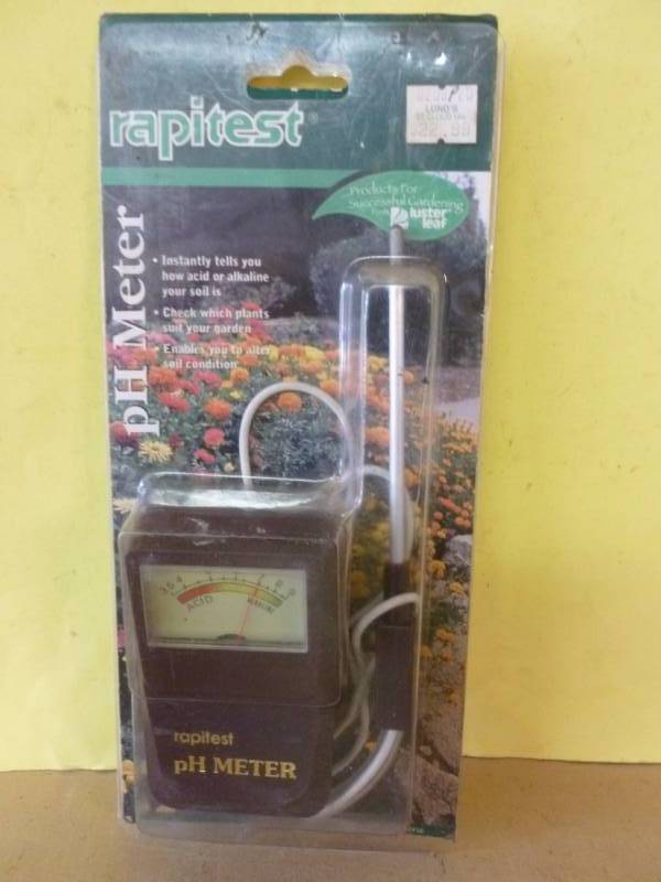 lot 223 image: PH Meter