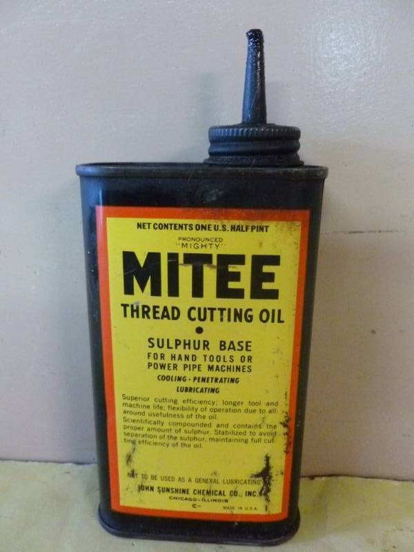 lot 232 image: Vintage Oil Can