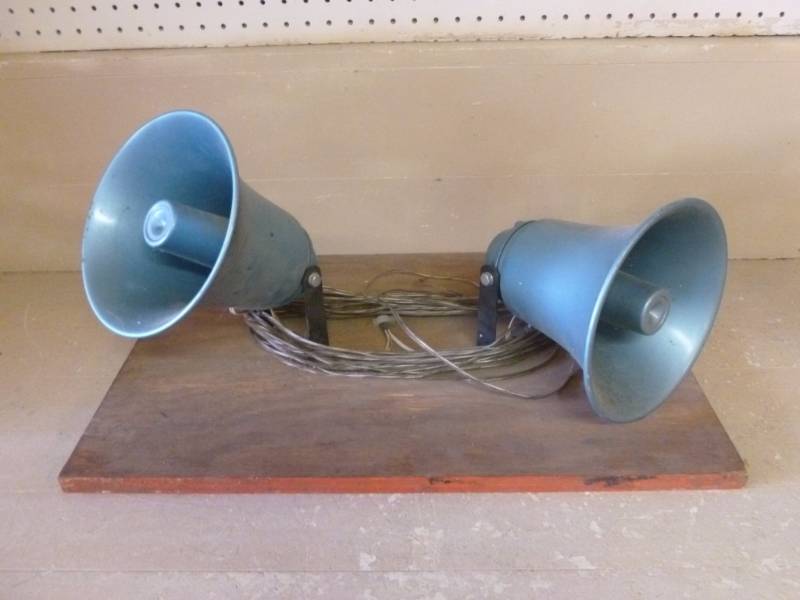lot 236 image: Loudspeakers
