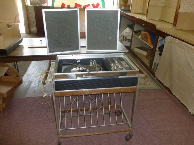 lot 257 image: Vintage RCA Victor