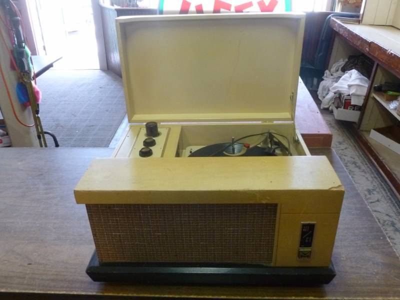 lot 258 image: Vintage Record Player