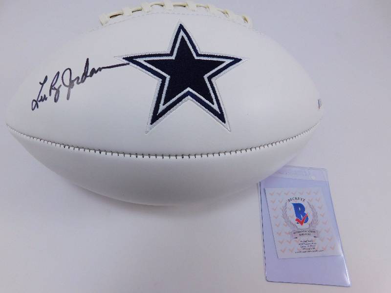 Autographed Lee Roy Jordan Football