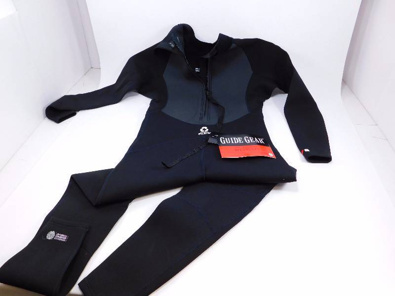 lot 4 image: Guide Gear Mens Full Body Wetsuit Size XL