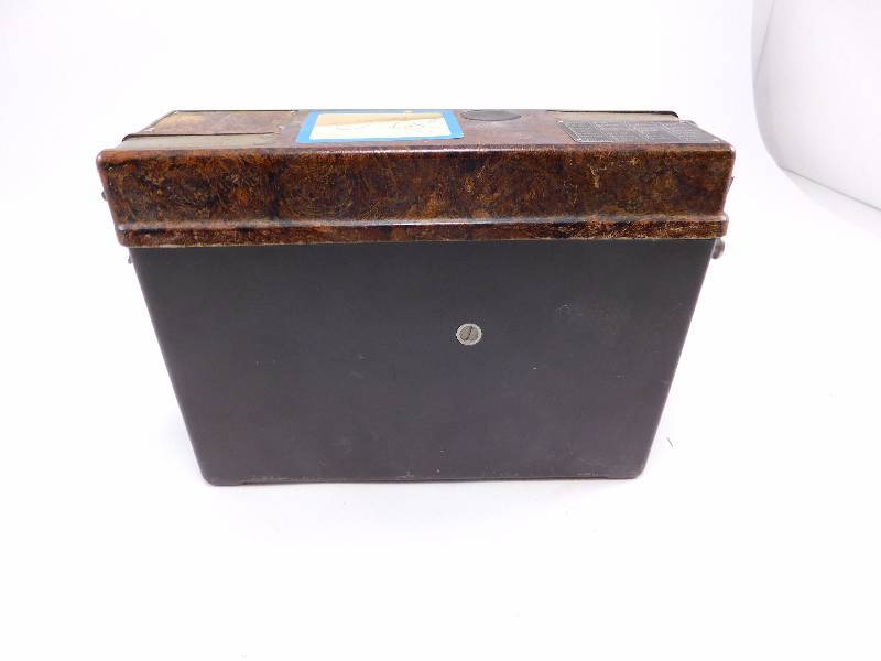 lot 32 image: Swedish Military Surplus Field Phone, Used