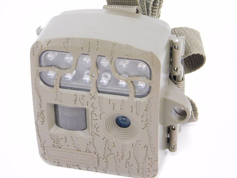 lot 46 image: Moultrie Game Spy Micro Trail Camera