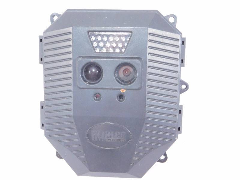 lot 47 image: Hunten Outdoors GSC35-50IR Black Flash Game Camera, 5MP