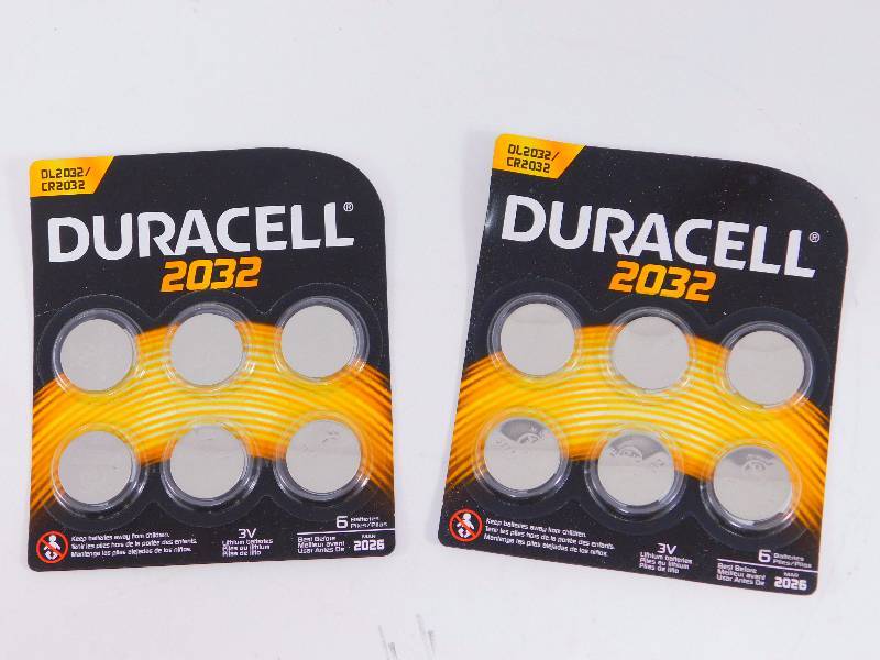 lot 49 image: 2-6 Packs of 2032 Batteries