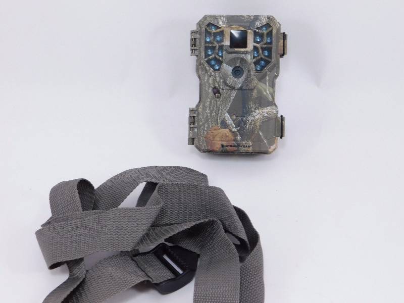lot 60 image: Stealth Cam PX14 TrailGame Camera, 8MP