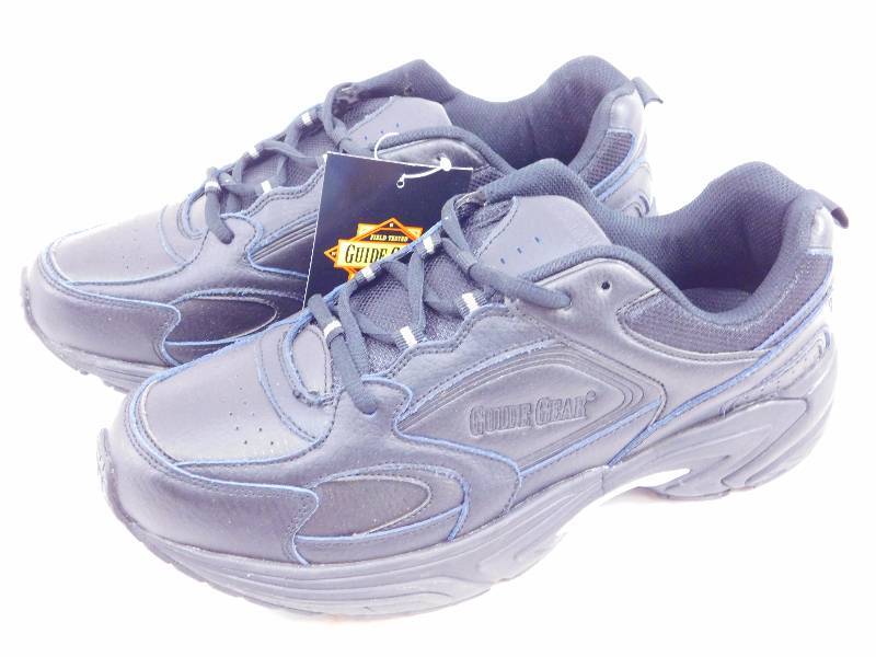 lot 144 image: Guide Gear Mens Size 10.5 Walking Shoes