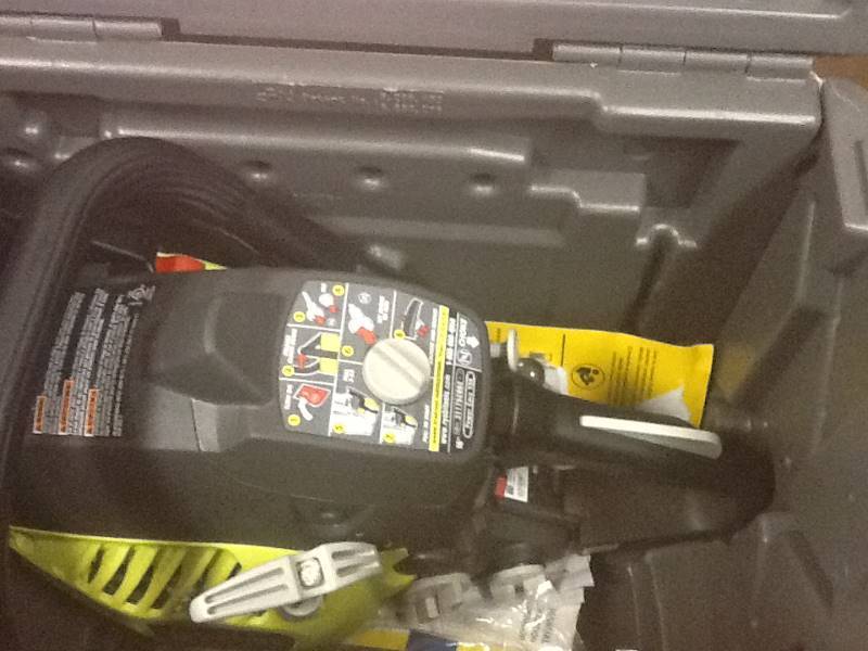 lot 51 image: Ryobi RY3714 14 in. 37Cc 2Cycle Gas Chainsaw in like new condition