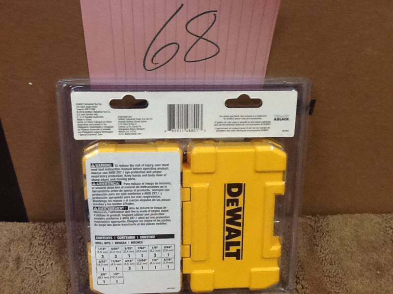 lot 68 image: Dewalt 20 Pc Black Oxide Drill Set