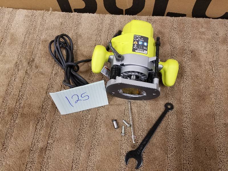 lot 125 image: Ryobi  2 HP 10-Amp Plunge Base Router in working conditions