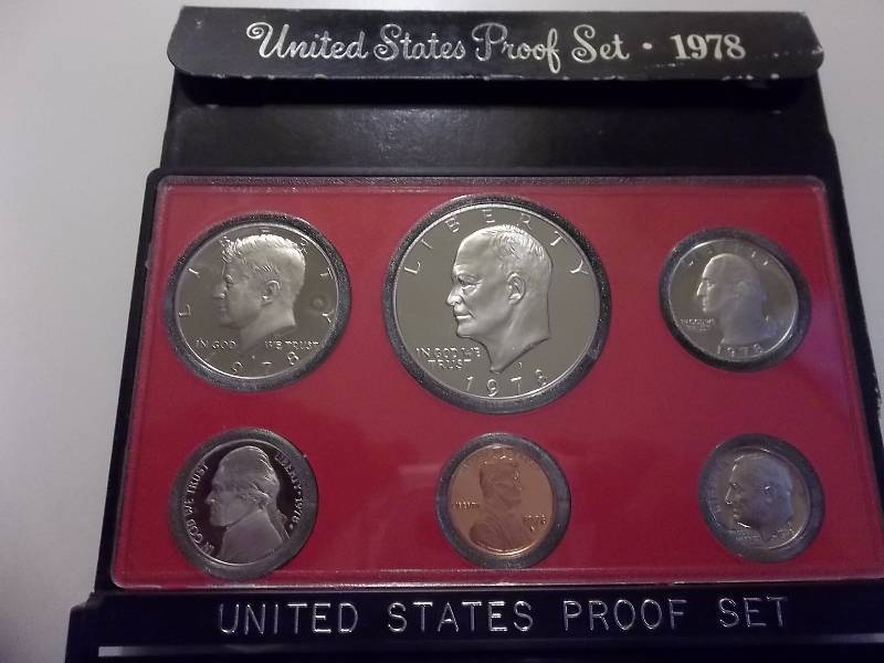 lot 4 image: 1978 US Proof Set In Original Box