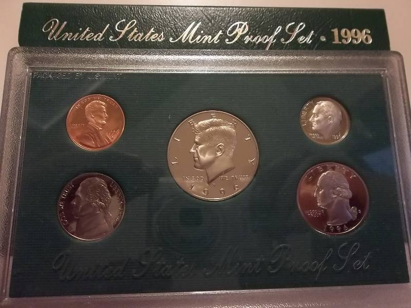 lot 53 image: 1996 US Proof Set In Original Box With COA