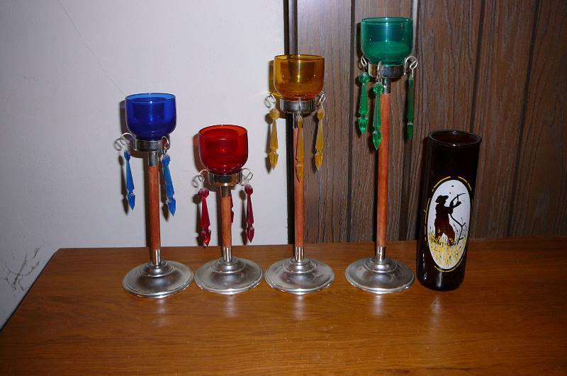 lot 63 image: Lot of Miscellaneous, Candle holders, Candle, Snow Globe