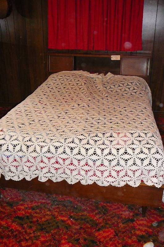 lot 199 image: Hand made afghan bed spread