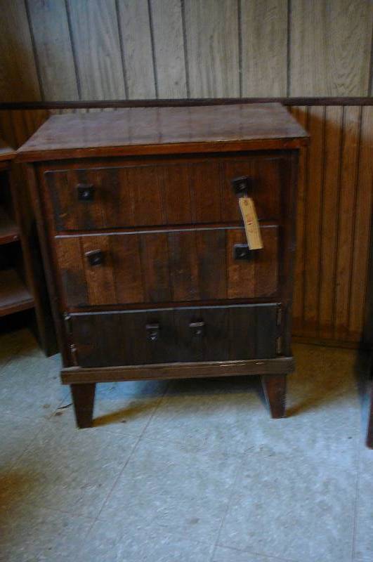 lot 217 image: wooden stand
