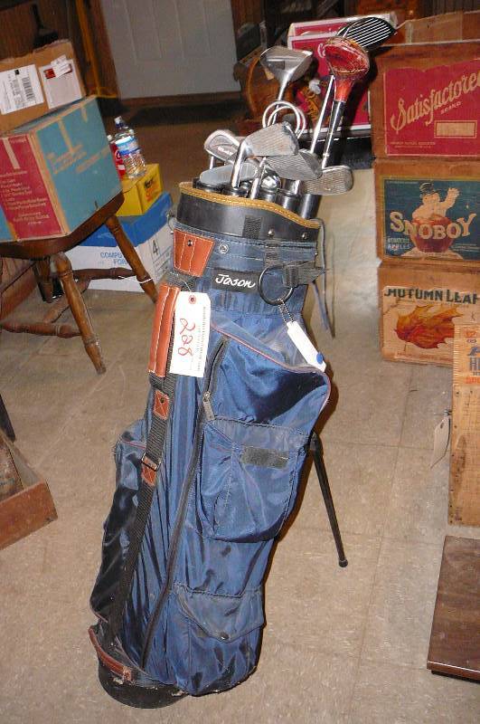 lot 228 image: Golf Clubs & Bag