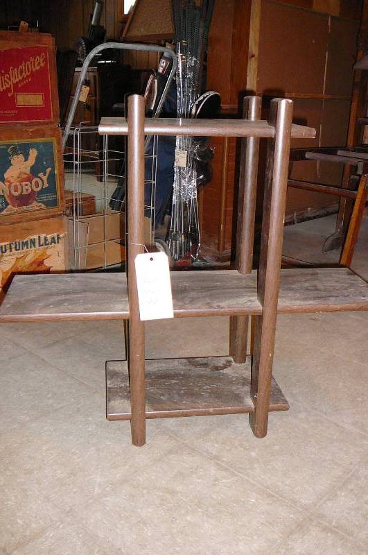lot 233 image: Wooden Plant Stand Shelf