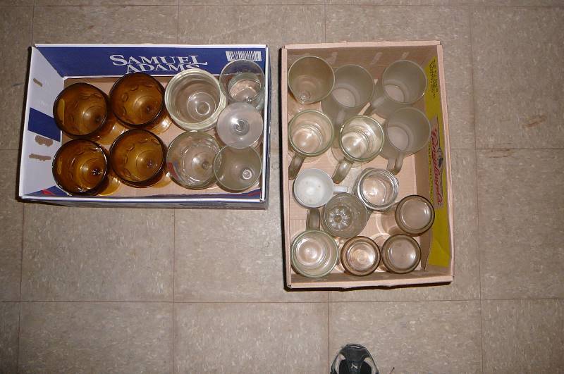 lot 251 image: Lot of Beer Mugs & Glasses