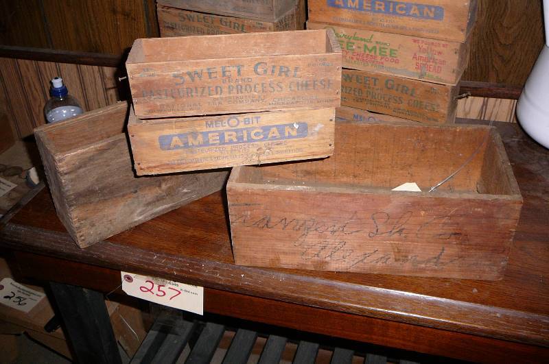 lot 268 image: Vintage Cheese Boxes