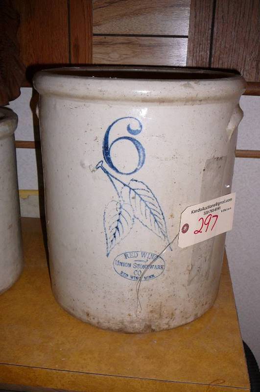 lot 297 image: Crock Redwing #6