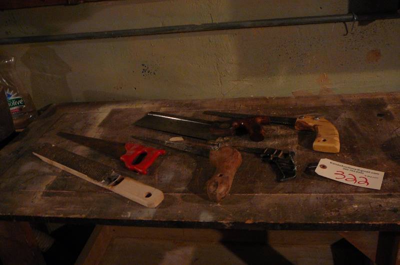 lot 322 image: Hand Saws Key Hole Hand File