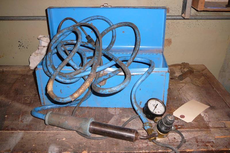 lot 328 image: Plastic Welder