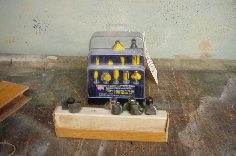 lot 337 image: Item removed from auction, please contact Kan-Do Auctions with questions.
