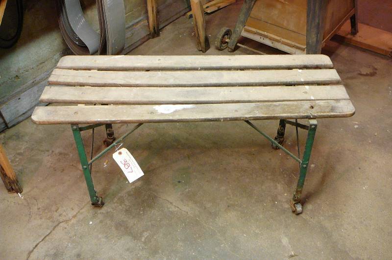 lot 387 image: Bench