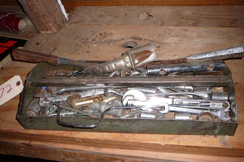 lot 472 image: lot of misc. tools