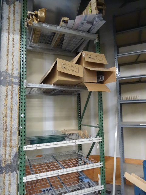 lot 6 image: Tear Drop Pallet Rack Unit