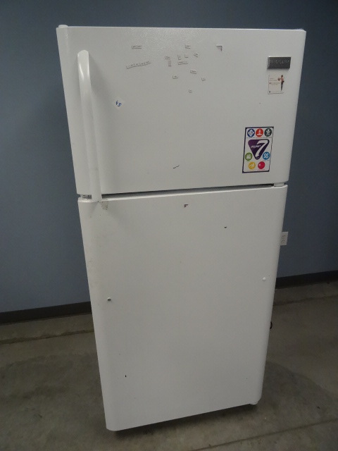 lot 45 image: Electrolux Fridge Freezer