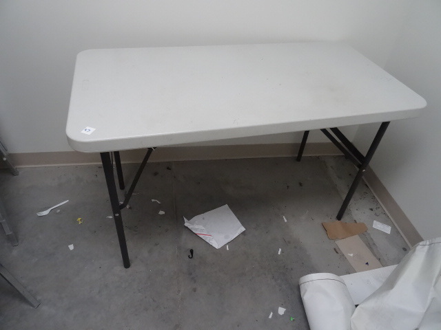 lot 47 image: 48 X 24 Poly Folding Table