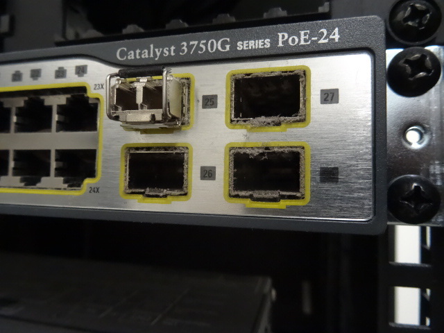 lot 116 image: Catalyst 3750G Series POE-24