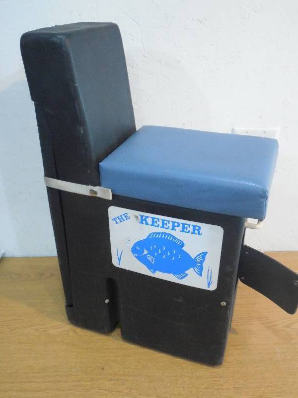 lot 18 image: Ice Fishing Buddy Chair The Keeper