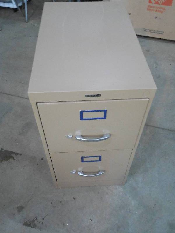 Two Drawer File Cabinet Mille Lacs Area Consignment Auction Slot Machine Grill Smoker Freezer Fish House Tools More K Bid