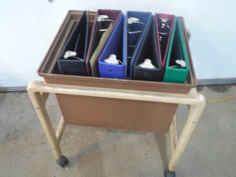 lot 25 image: File Drawer Organizer