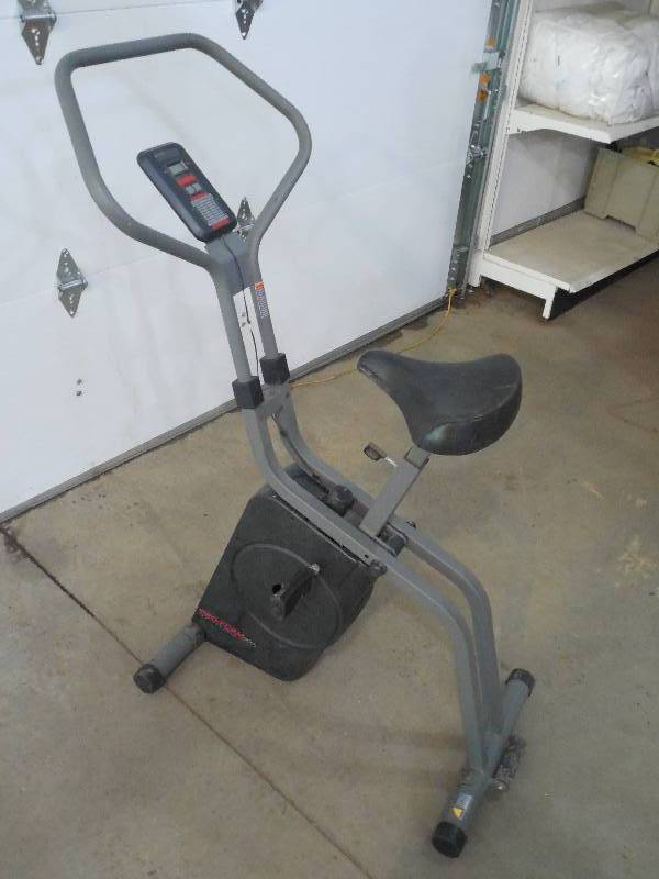 lot 29 image: Pro Form 900 Cycle