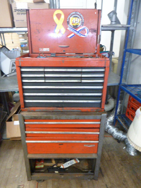lot 8 image: 2 Piece Toolbox Set