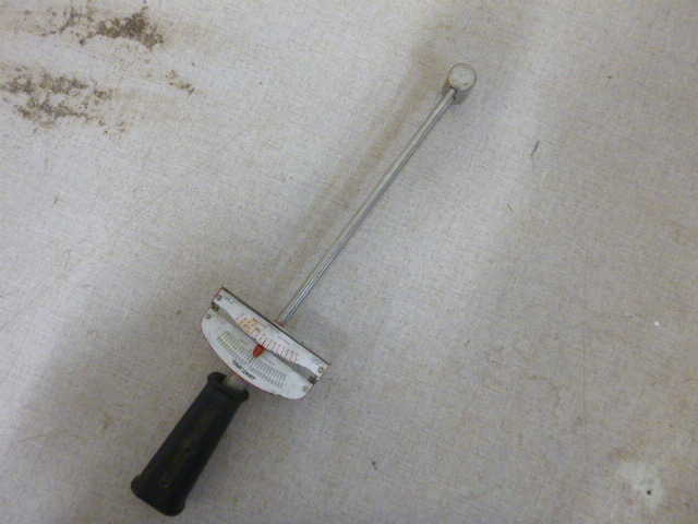 lot 11 image: True Craft Torque Wrench