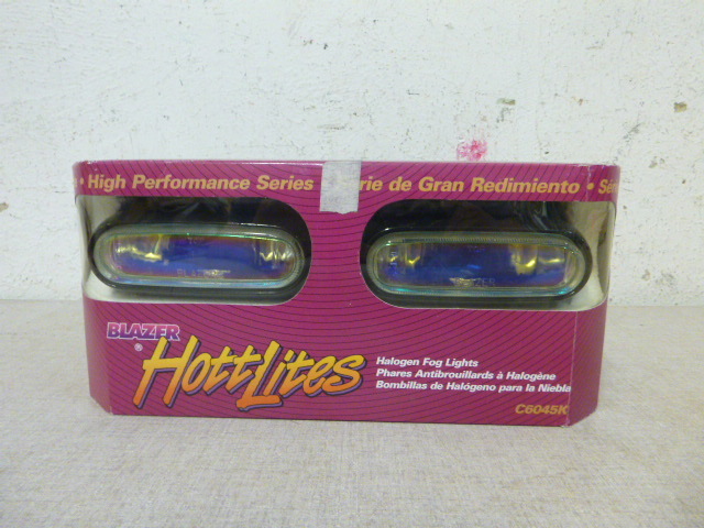 lot 59 image: Blazer Halogen Fog Lights