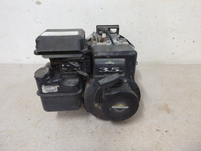 lot 94 image: Pacer Water Pump